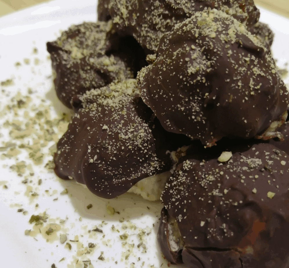 Chocolate Almond Fat Bombs